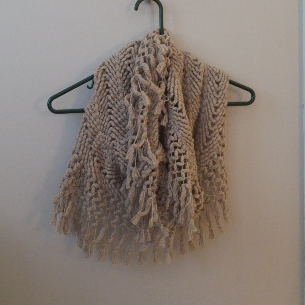 Infinite scarf